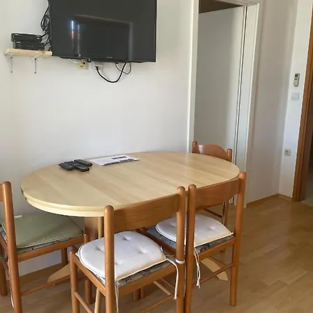 Apartment Petra